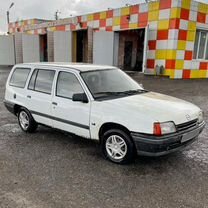 Opel Kadett 1.7 MT, 1991, 100 000 км, с пробегом, цена 101 000 руб.