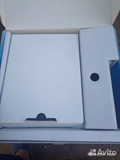 Цифровая фоторамка Digma PF-802