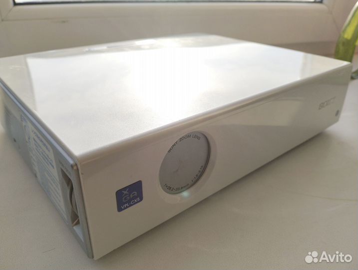 Проектор Sony VPL-CX5