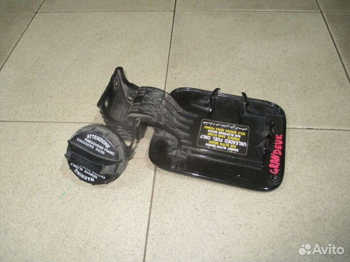 Лючок бензобака Hyundai Grandeur 4 (TG)
