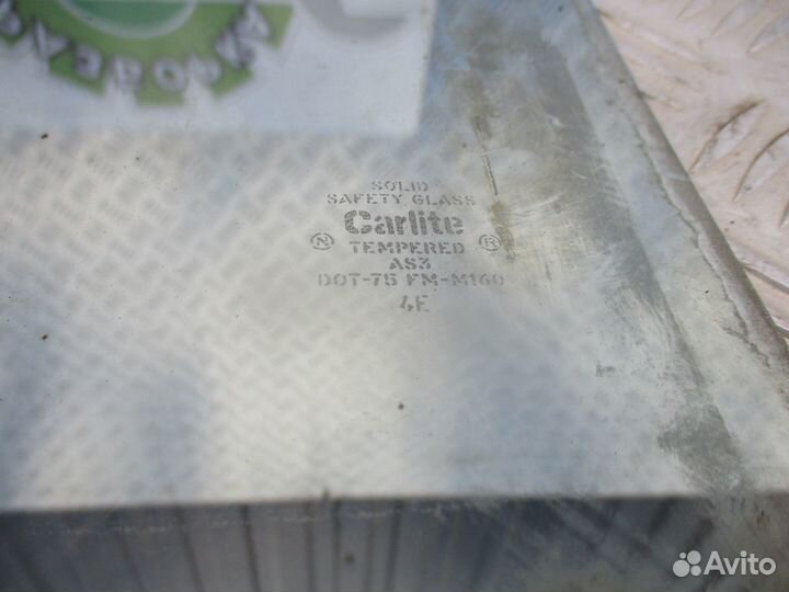Стекло двери задней Ford Explorer 1991-1994г