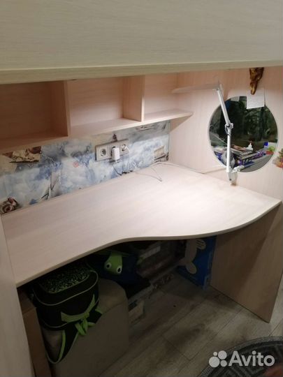 Детская кровать 3 в 1 со столом и шкафом