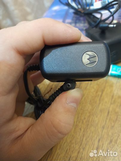 Зарядное устройство