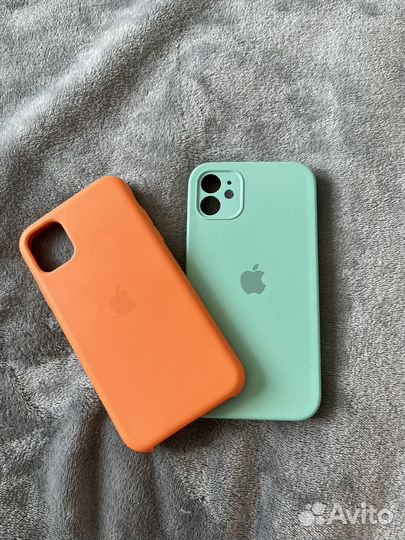 Чехлы на телефон iPhone 11