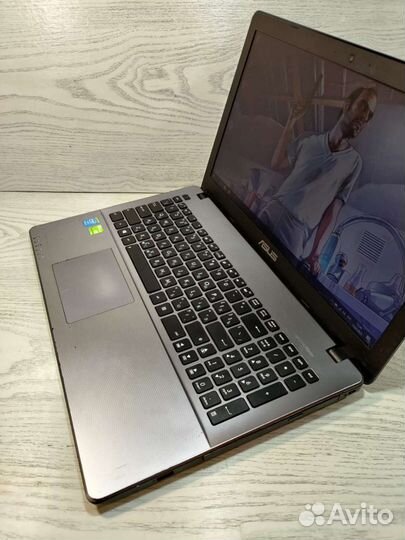 Игровой/15'6/8озу/SSD256/i5-4200u/GT720m 2g