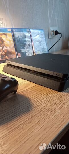 S ONY PS4 slim 1 Tb