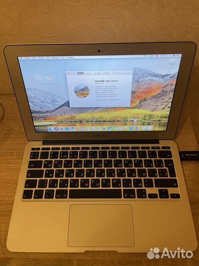 Apple MacBook Air 11 late 2010 4/128
