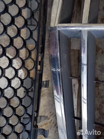 Решетка радиатора на Mersedes E200