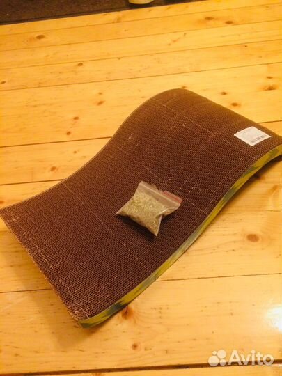 Когтеточка из гофрированного картона