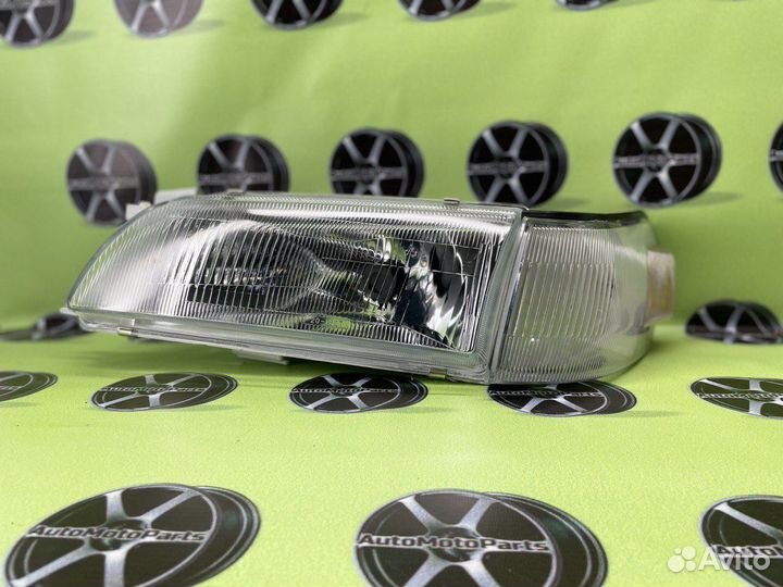 Фары Королла 100 с габаритами