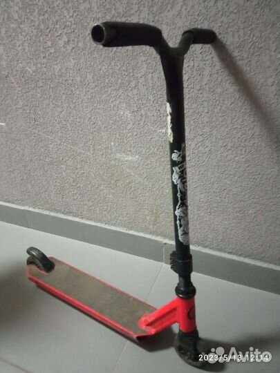 Трюковой самокат oxelo