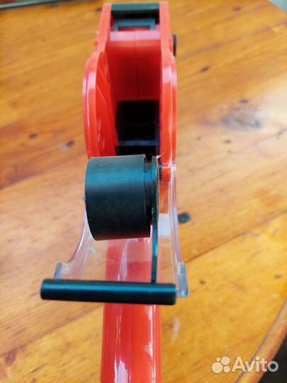 Диспенсер для лент