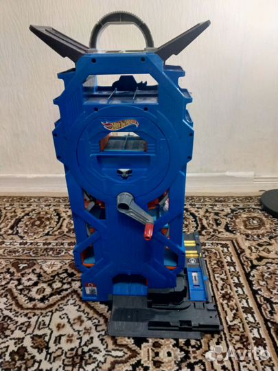 Hot wheels парковка трек