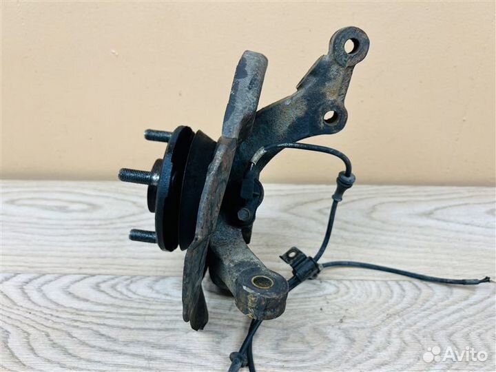 Кулак поворотный передний левый Hyundai Solaris 1