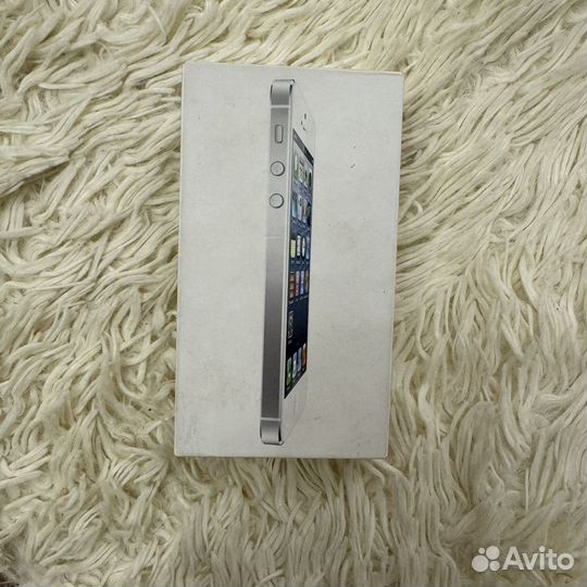 Коробка из-под iPhone 5 White