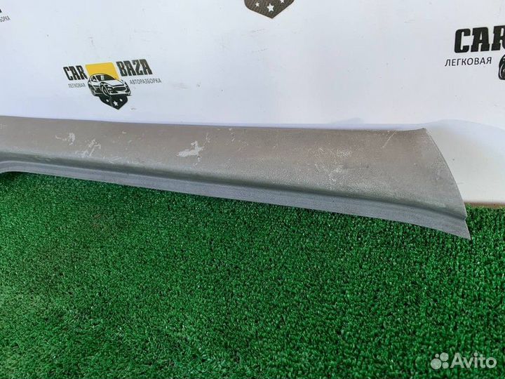 Обшивка стойки передней правой (накладка) Mercedes-BenzA9016921602