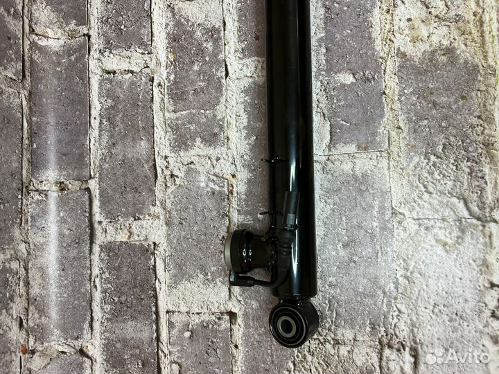 Амортизатор для авто audi Q5 задний 8F051302