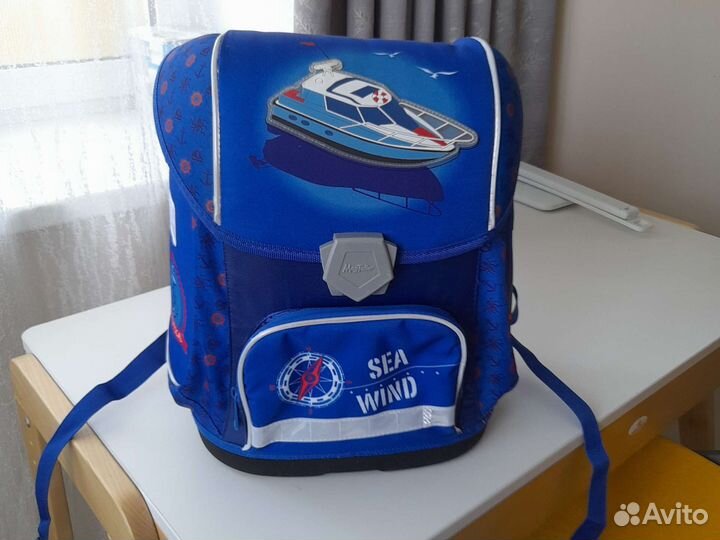 Школьный рюкзак