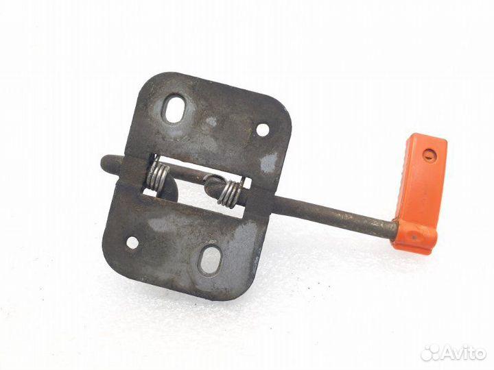 Крюк замка капота Volkswagen Polo 2013