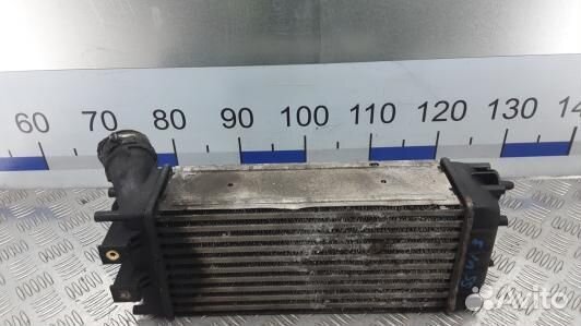 Радиатор интеркуллера peugeot 5008 (SSV13KC01)