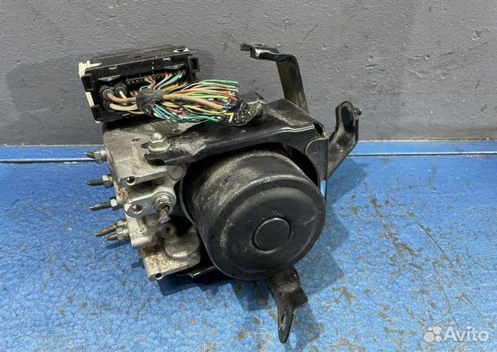 Блок ABS Lexus Is 2