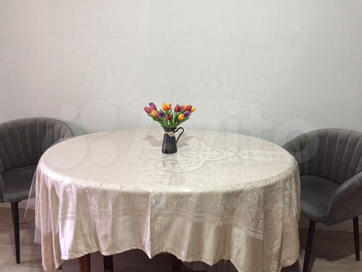 2-к. квартира, 60 м², 4/11 эт.