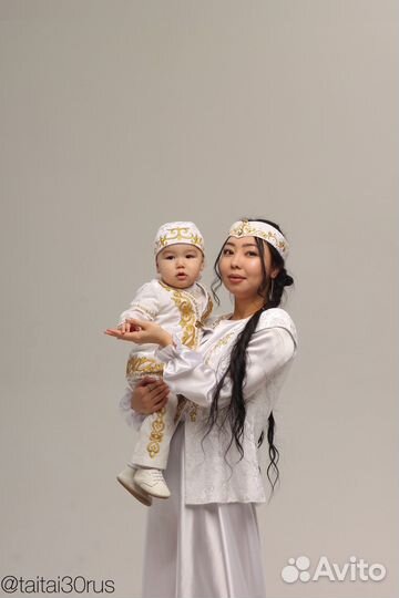 Казахский национальный костюм