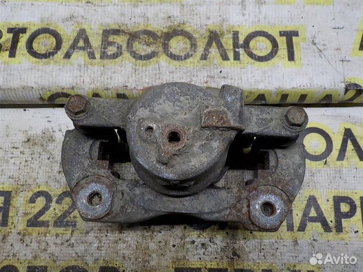 Суппорт передний правый Toyota Corolla (E150) 200