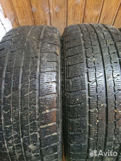 Goodyear Ice Navi Zea 215/65 R16 102