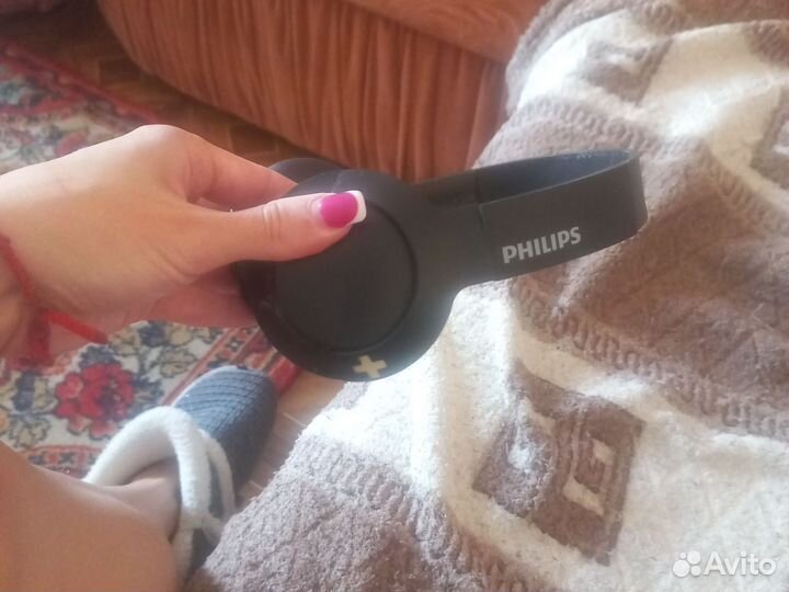Беспроводные наушники philips