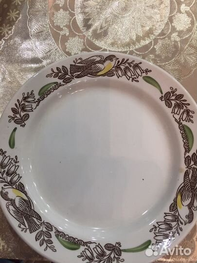 Набор тарелок