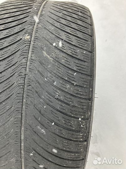 Michelin Pilot Alpin 5 285/40 R19