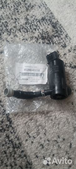 Насос омывателя фар Toyota Camry V70 85280-47010