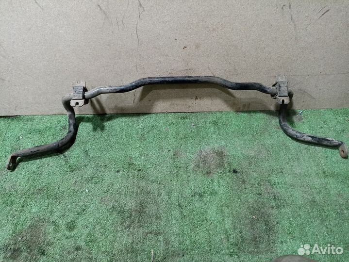 Стабилизатор передний Opel Zafira B (2005—2008)