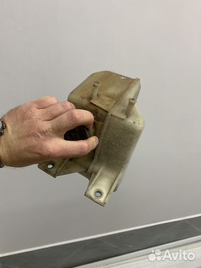 Расширительный бачок