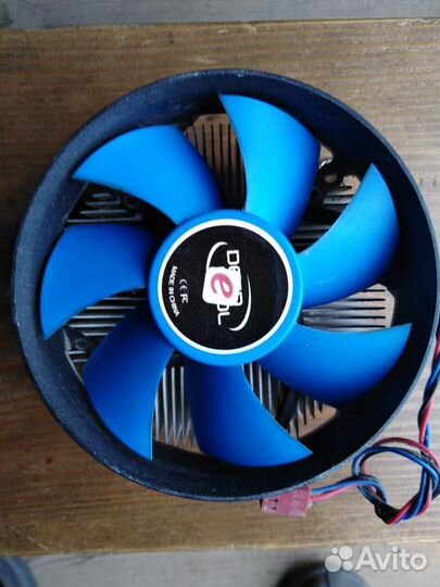 Процессор с радиатором и куллером