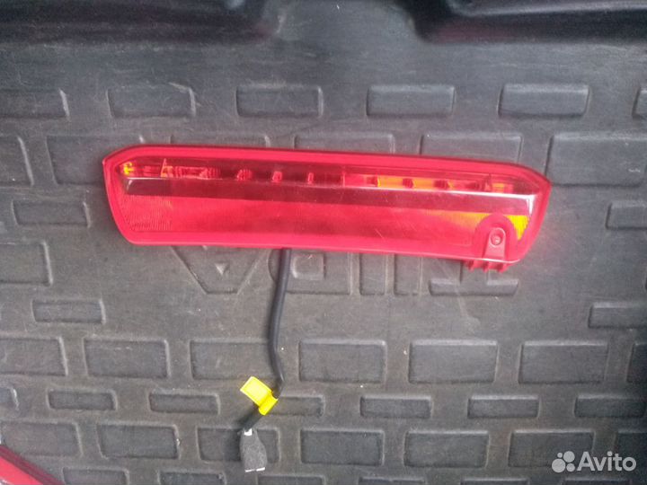 Фонарь стоп дополнительный Kia Rio X Line Киа Рио