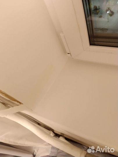 Монтаж подоконников и откосов