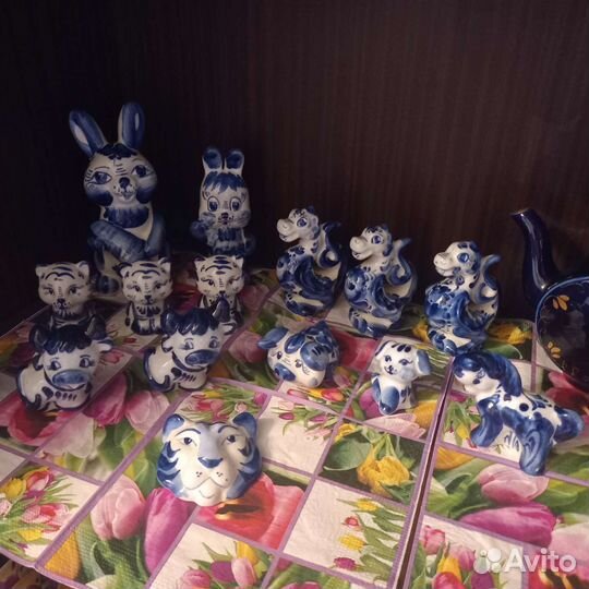 Фигурки Гжель