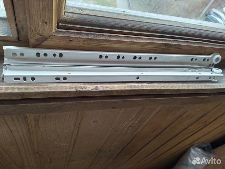 Направляющие для ящика