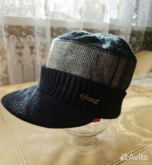 Шапка на флисе с козырьком