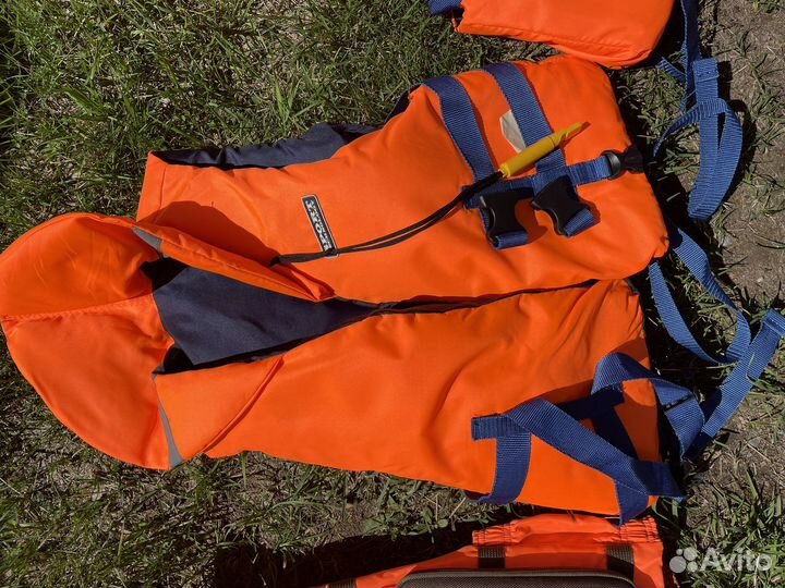 Спасательный жилет гимс