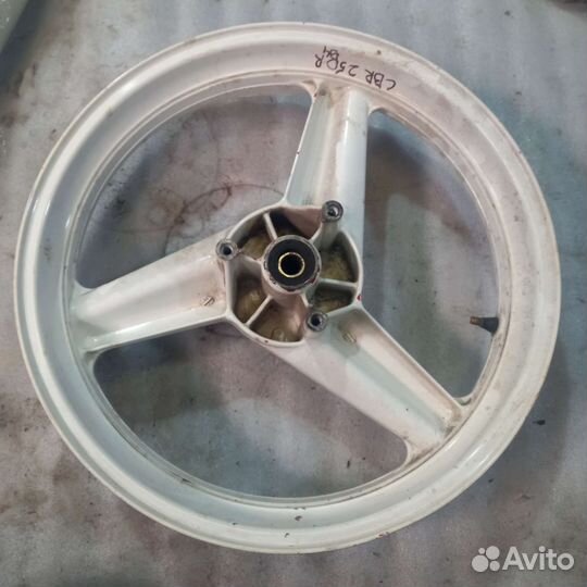 Колесо заднее Honda CBR 250R-1 94