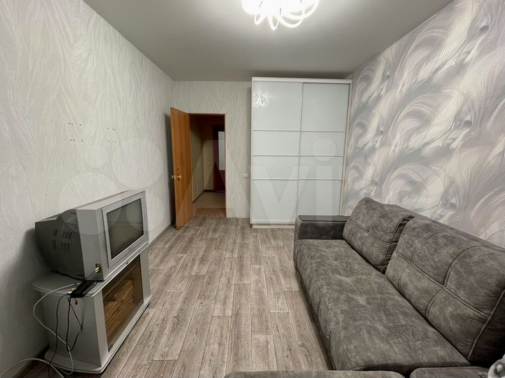 1-к. квартира, 35,4 м², 1/3 эт.