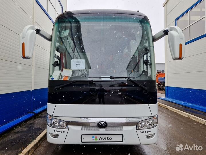 Туристический автобус Yutong ZK6122H9, 2023
