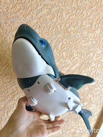 Игрушка Акула Мощный укус