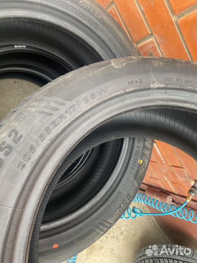 Delinte DS2 205/55 R17