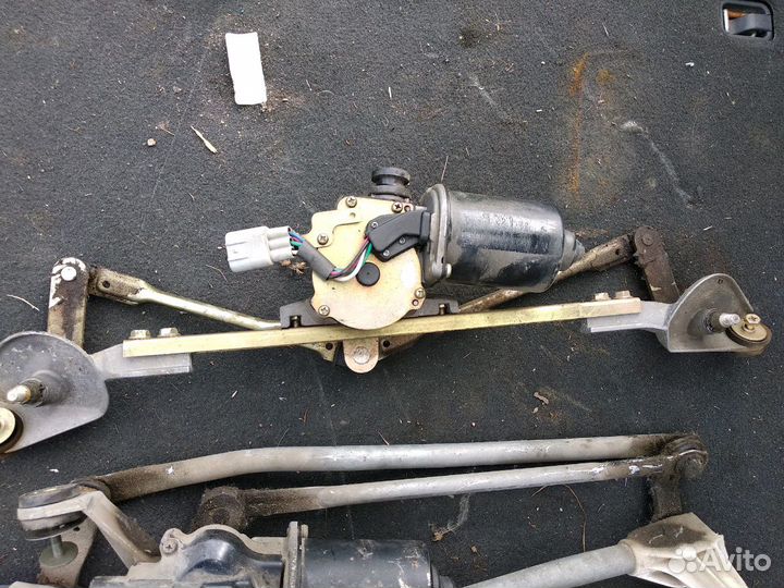 Трапеция стеклоочистителя Джили мк