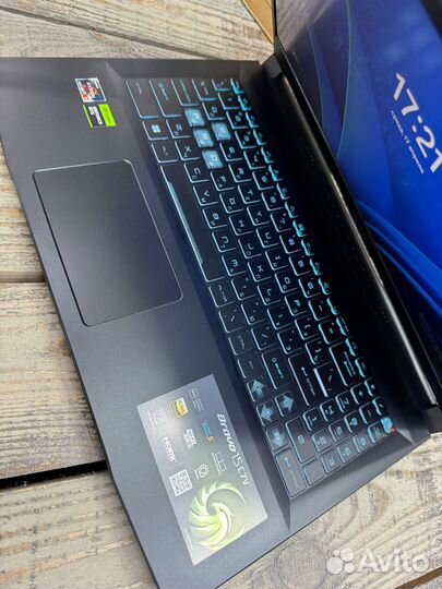 Игровой ноутбук MSI Bravo 15 Ryzen5/RTX 4050 6gb