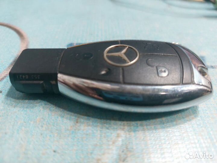 Ключ зажигания Mercedes-Benz C-Class W204 271.950